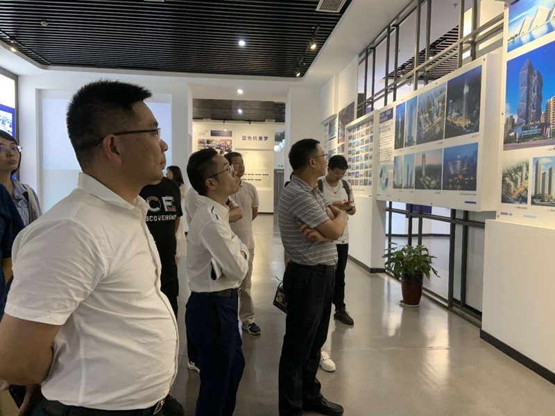 1598319909458374.jpg 图片关键词