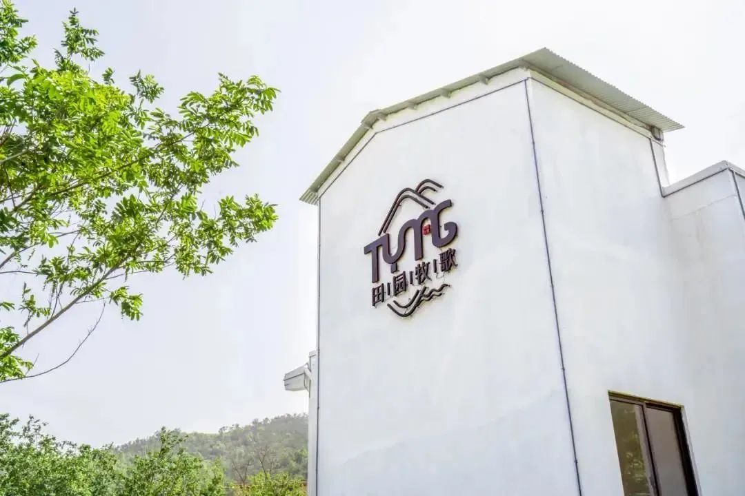 1664179590132167.jpg 640 (2).jpg