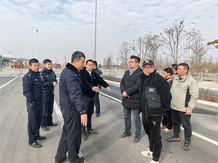 1708392821565997.jpg 1.26 温岭市牧长路工程(新河段)竣工验收.jpg